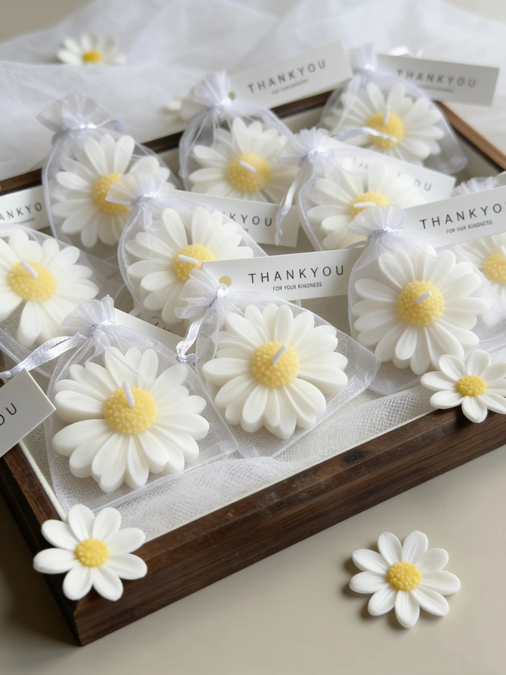 Home Fragrance Set Gift - yes1pc/5pcs/10pcs デイジー型キャンドルセット - 結婚式の記念品ギフトバスケット、ブライダルシャワーの装飾、家庭用フレグランス用の香り付きソイワックス